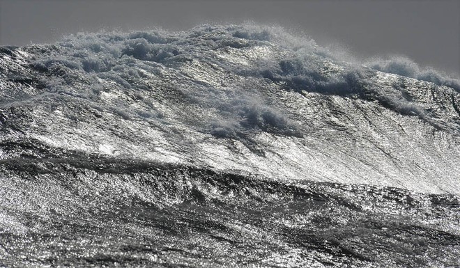 Gone are the wild waves © David Thoreson http://bluewaterstudios.com/